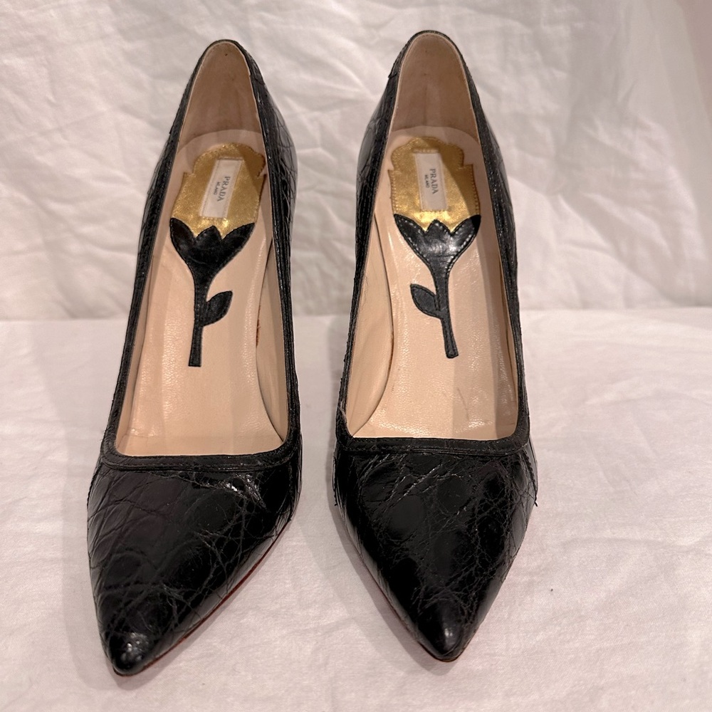beautiful black heels from Prada